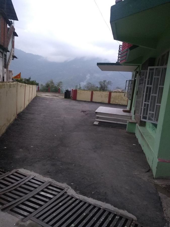 Hotel Mandar Gangtok Zewnętrze zdjęcie